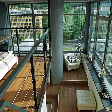 View Skyscraper Bata - Loft Xl Apartman Zlín Kültér fotó