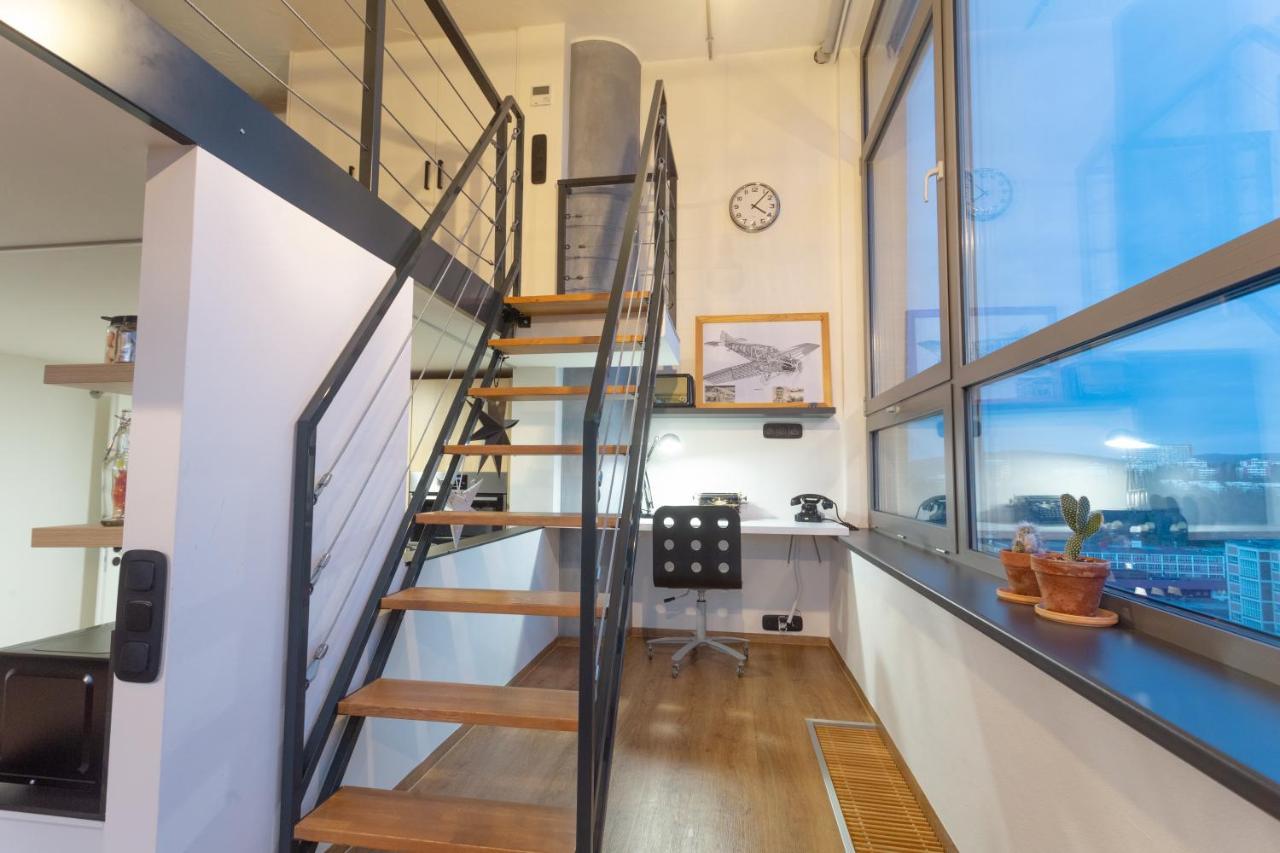 View Skyscraper Bata - Loft Xl Apartman Zlín Kültér fotó